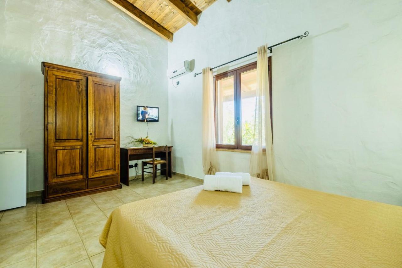 Agriturismo Il Paradiso Iglesias Exterior foto